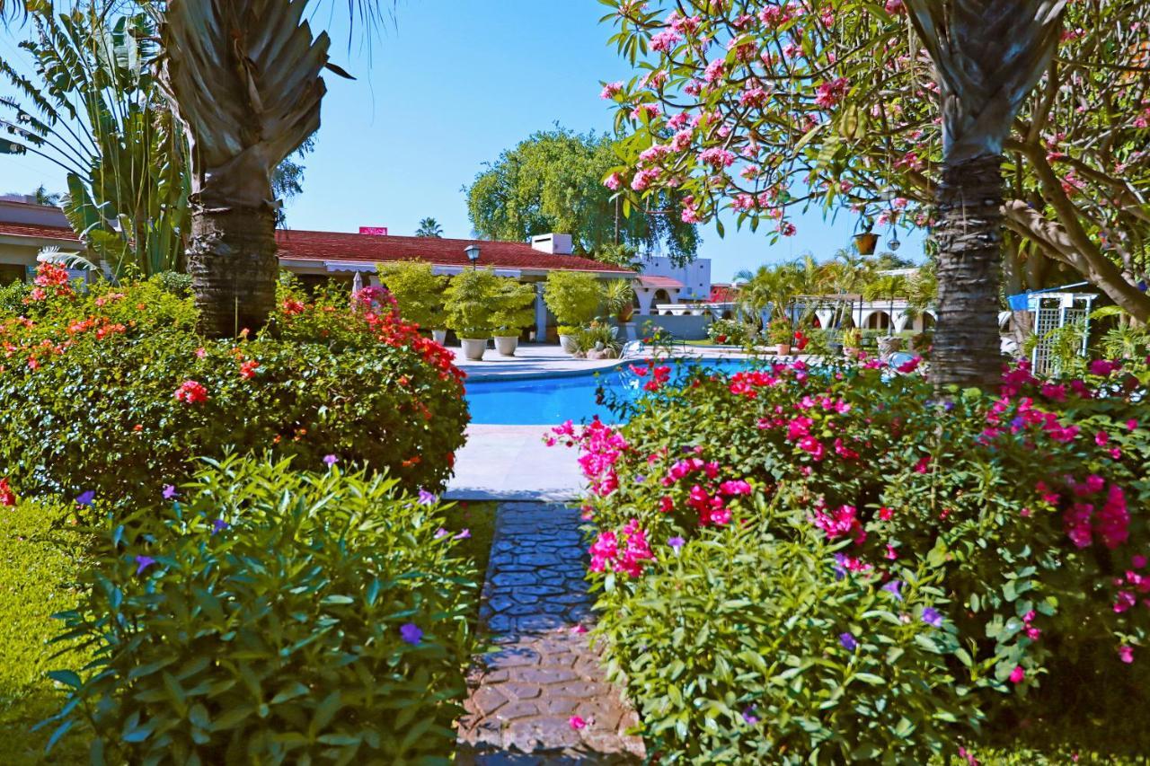 Hotel Del Rio Навохоа Екстер'єр фото